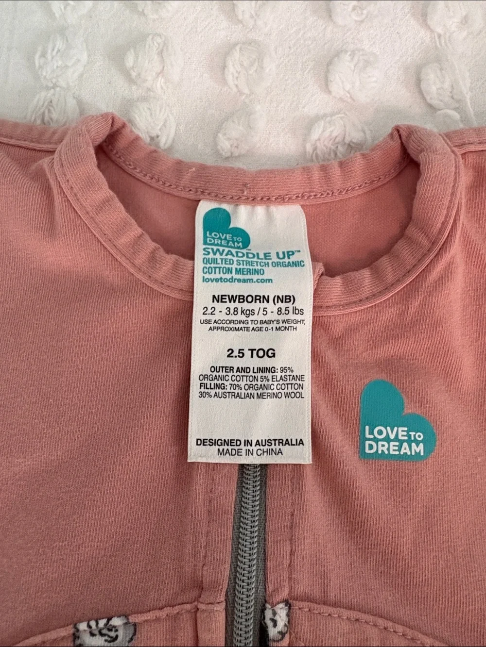 Love to dream Swaddle Up 2.5 TOG Cotton/Wool Lambs Best Friend Rose Size Newborn